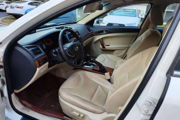 Used GAC Trumpchi GA5 New Energy 2016 PHEV Deluxe Edition Interior 1