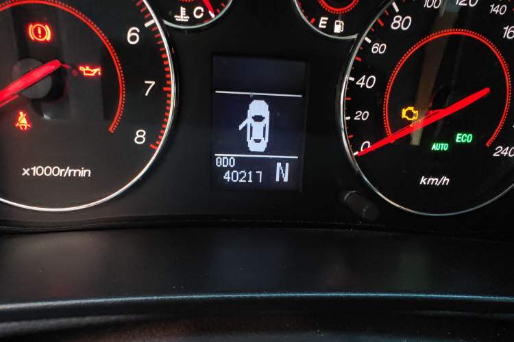 Used GAC Trumpchi GA5 New Energy 2016 PHEV Deluxe Edition Odometer Close Up