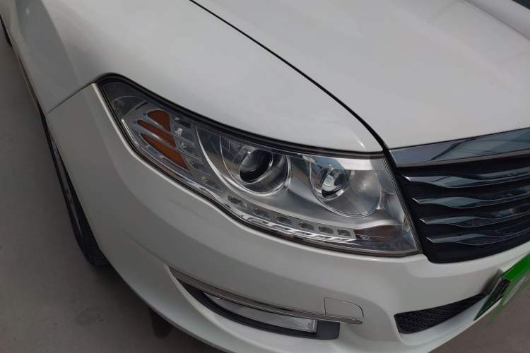 Used GAC Trumpchi GA5 New Energy 2016 PHEV Elite Edition Right Front Headlight