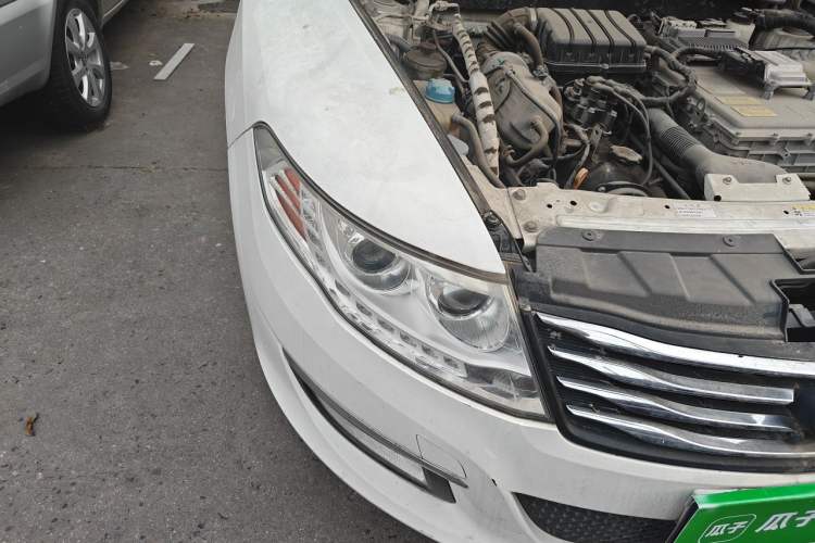 Used GAC Trumpchi GA5 New Energy 2016 PHEV Elite Edition Right Front Headlight