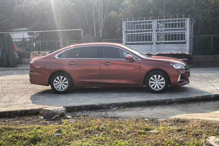 Used GAC Trumpchi GA6 2019 270T Automatic Elite Edition Exterior 4