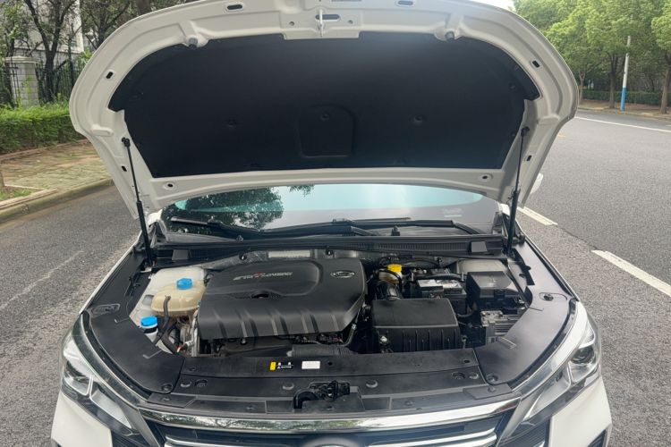 Used GAC Trumpchi GA6 2022 270T Automatic Elite Edition Engine Bay