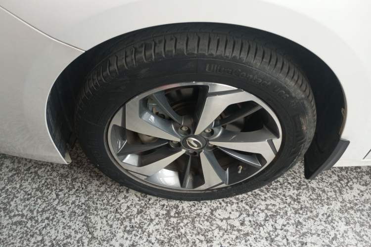Used GAC Trumpchi GA6 2019 270T Automatic Luxury Edition Exterior 7