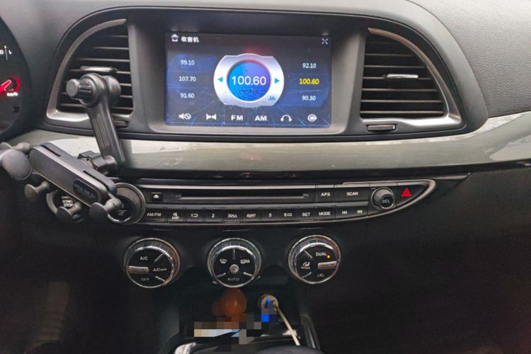 Used GAC Trumpchi GA6 2015 1.8T DCT Elite Model Audio And AC Panel