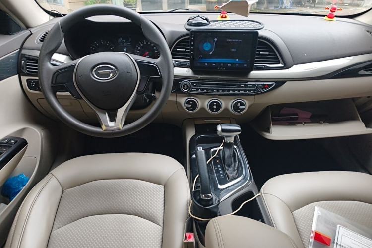 Used GAC Trumpchi GA6 2015 1.8T DCT Comfort Model Center Console