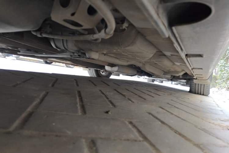 Used GAC Trumpchi GA6 2015 1.6T Manual Comfort Model Chassis Rear Right