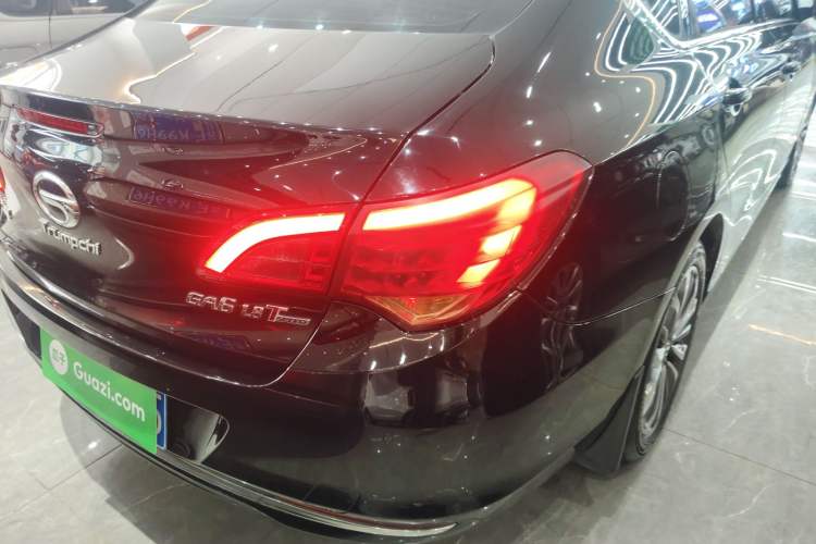 Used GAC Trumpchi GA6 2015 1.8T DCT Luxury Navigation Model Exterior 3