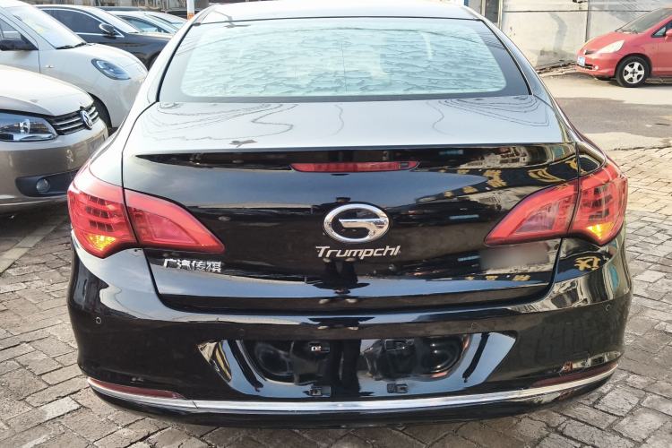 Used GAC Trumpchi GA6 2015 1.6T Manual Elite Model Exterior 4