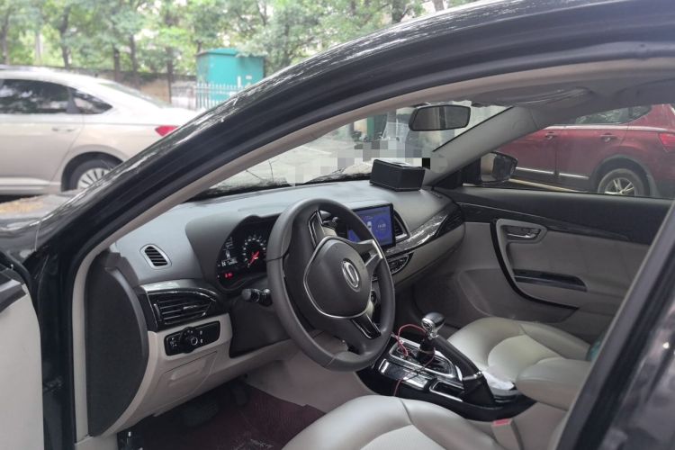Used GAC Trumpchi GA6 2015 1.8T DCT Comfort Model Headliner