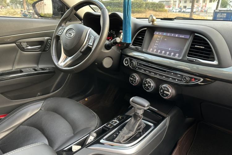 Used GAC Trumpchi GA6 2015 1.8T DCT Luxury Navigation Model Interior 1