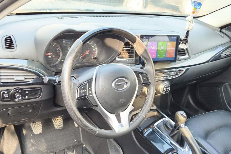 Used GAC Trumpchi GA6 2015 1.6T Manual Elite Model Interior 2