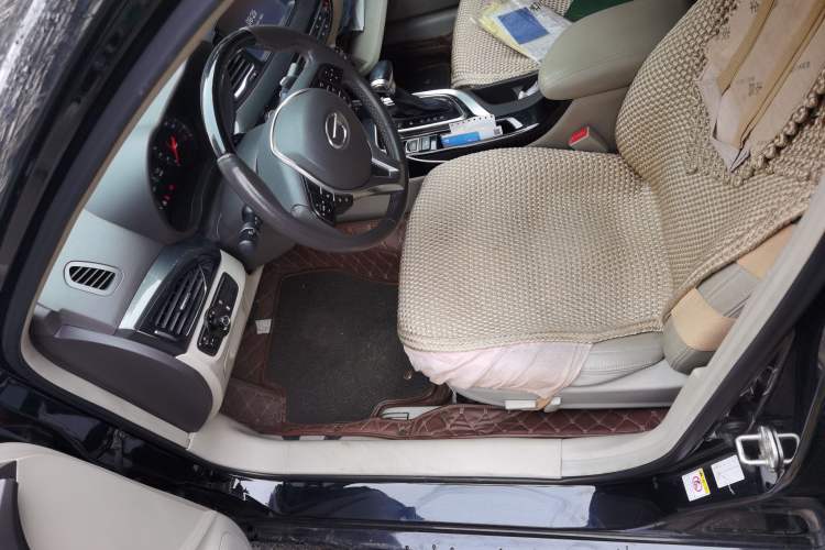 Used GAC Trumpchi GA6 2015 1.8T DCT Luxury Navigation Model Left Front Seat