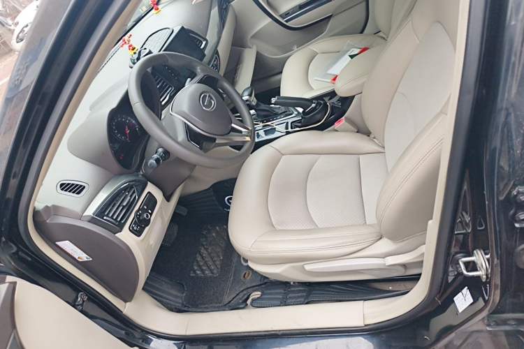 Used GAC Trumpchi GA6 2015 1.8T DCT Comfort Model Left Front Seat