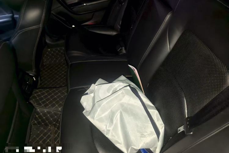 Used GAC Trumpchi GA6 2015 1.8T DCT Elite Model Left Rear Seat