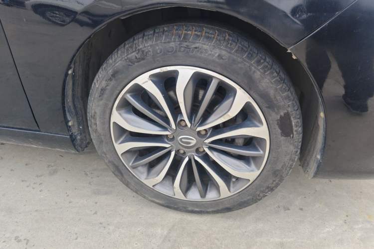 Used GAC Trumpchi GA6 2015 1.8T DCT Luxury Navigation Model Right Front Wheel Hub