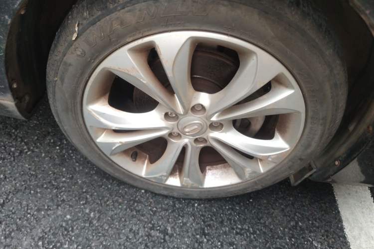 Used GAC Trumpchi GA6 2015 1.8T DCT Elite Model Right Front Wheel Hub