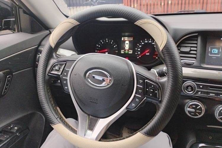 Used GAC Trumpchi GA6 2015 1.8T DCT Luxury Navigation Model Steering Wheel