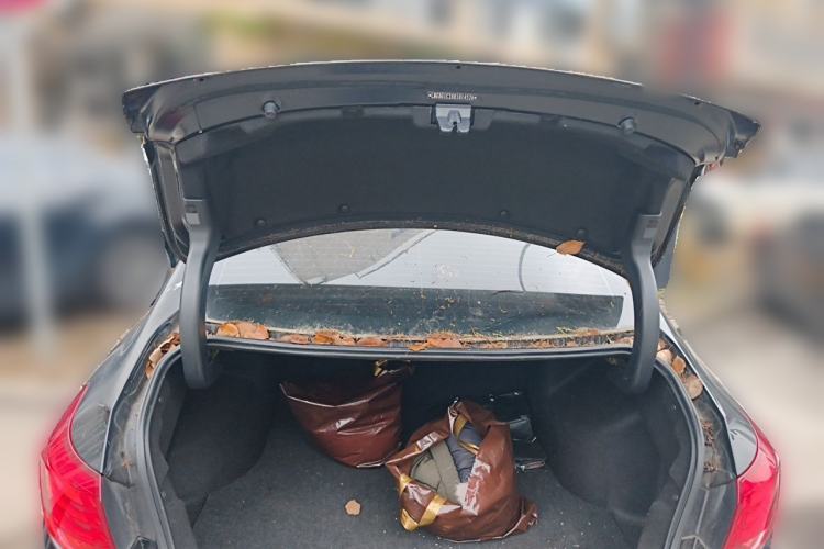 Used GAC Trumpchi GA6 2015 1.8T DCT Comfort Model Trunk