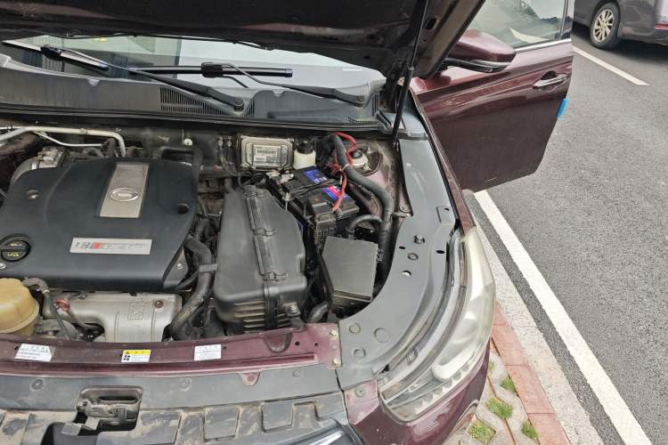 Used GAC Trumpchi GA6 2015 1.8T DCT Comfort Model Engine Bay Left