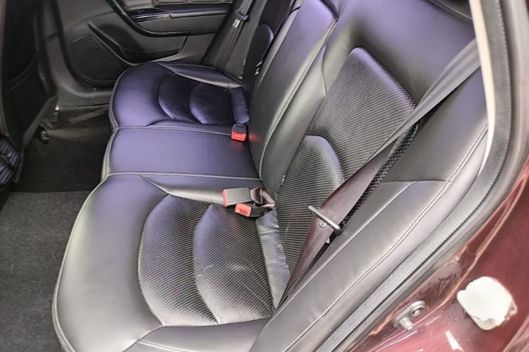 Used GAC Trumpchi GA6 2015 1.8T DCT Luxury Navigation Model Left Rear Seat