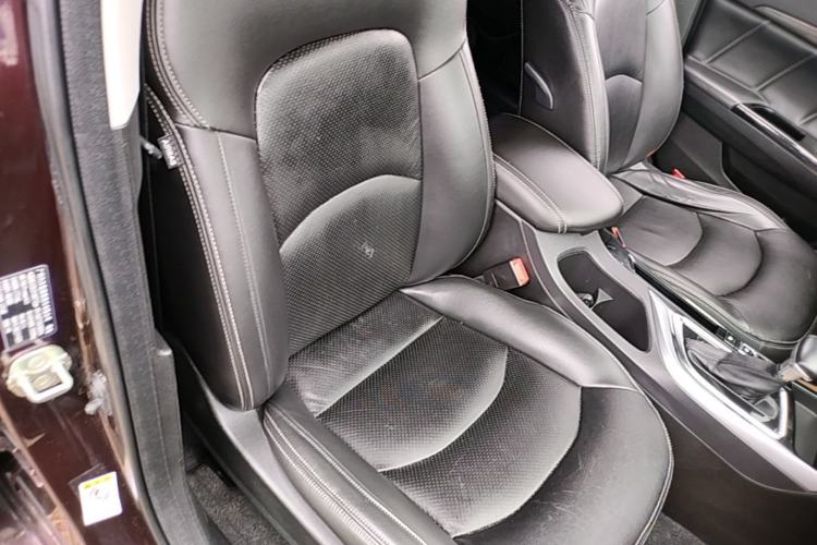 Used GAC Trumpchi GA6 2015 1.8T DCT Luxury Navigation Model Right Front Seat