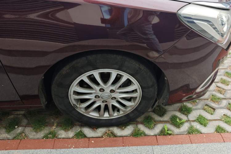 Used GAC Trumpchi GA6 2015 1.8T DCT Comfort Model Right Front Wheel Hub