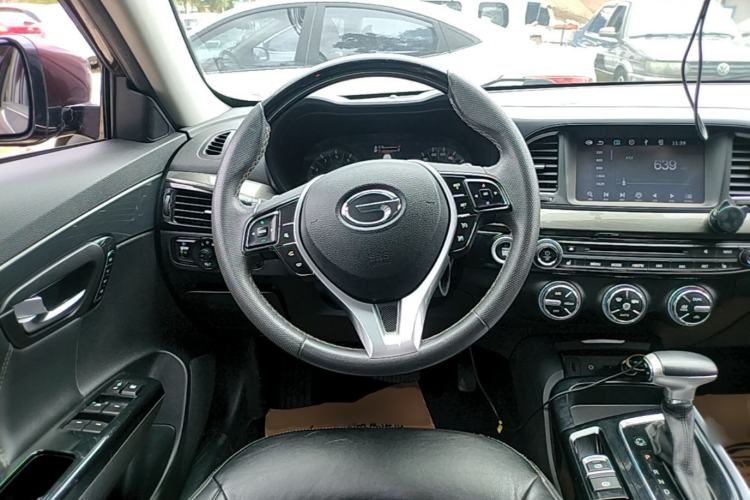 Used GAC Trumpchi GA6 2015 1.8T DCT Luxury Navigation Model Steering Wheel