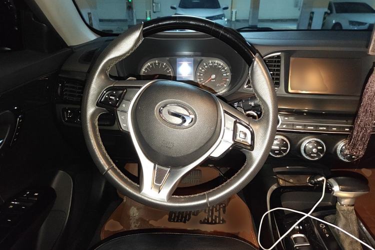 Used GAC Trumpchi GA6 2015 1.8T DCT Luxury Navigation Model Steering Wheel