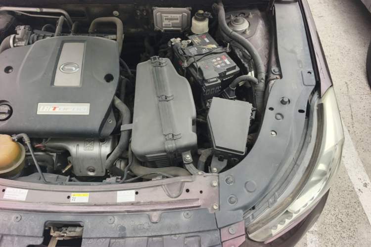 Used GAC Trumpchi GA6 2015 1.8T DCT Luxury Navigation Model Engine Bay Left