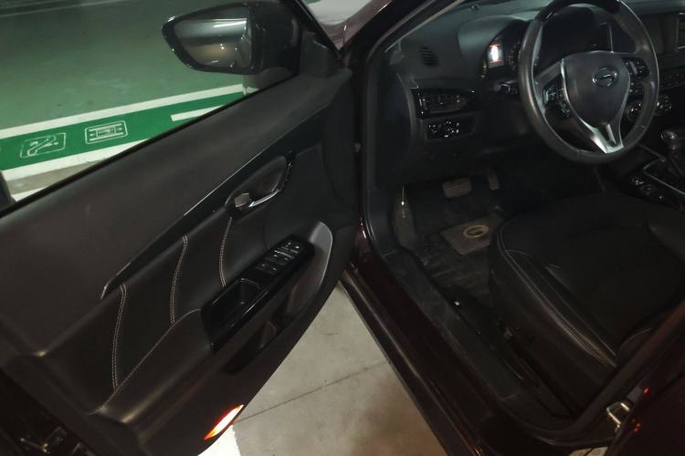 Used GAC Trumpchi GA6 2015 1.8T DCT Luxury Navigation Model Driver Seat