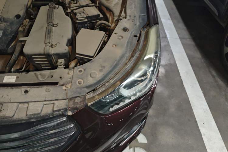 Used GAC Trumpchi GA6 2015 1.8T DCT Luxury Navigation Model Engine Bay Left