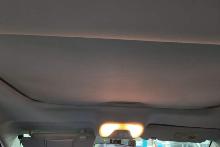 Used GAC Trumpchi GA6 2015 1.8T DCT Elite Model Headliner