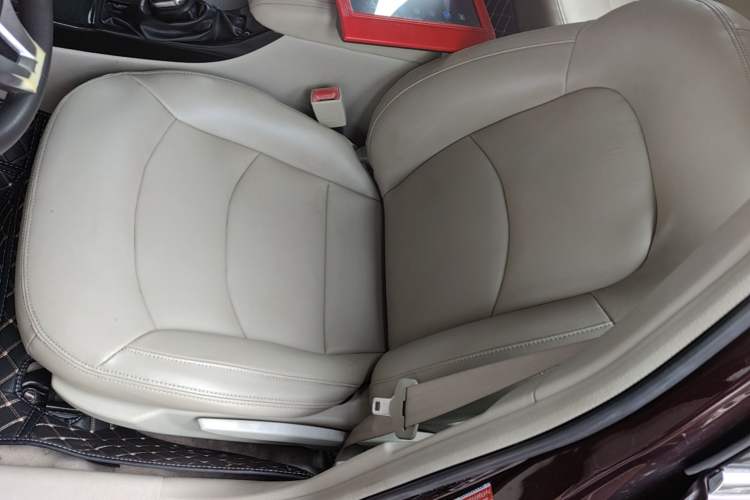 Used GAC Trumpchi GA6 2015 1.8T DCT Comfort Model Left Front Seat