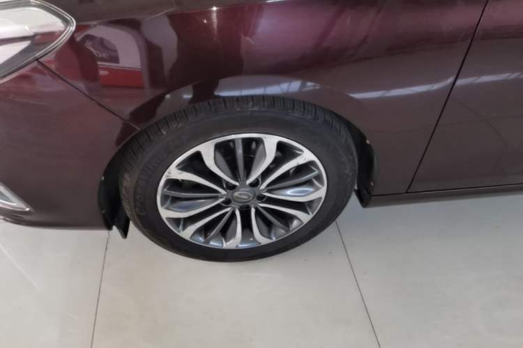 Used GAC Trumpchi GA6 2015 1.8T DCT Luxury Navigation Model Left Front Wheel Hub
