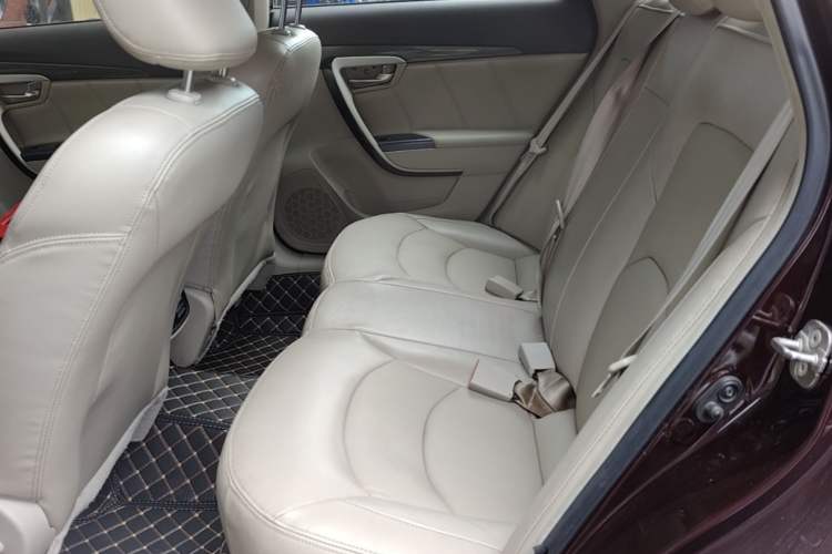 Used GAC Trumpchi GA6 2015 1.8T DCT Comfort Model Left Rear Seat
