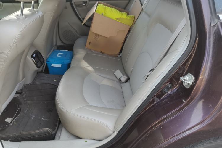 Used GAC Trumpchi GA6 2015 1.8T DCT Comfort Model Left Rear Seat