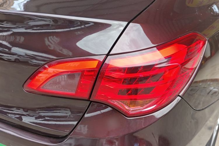 Used GAC Trumpchi GA6 2015 1.8T DCT Comfort Model Right Rear Taillight