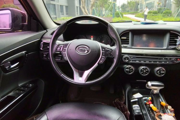 Used GAC Trumpchi GA6 2015 1.8T DCT Luxury Navigation Model Steering Wheel