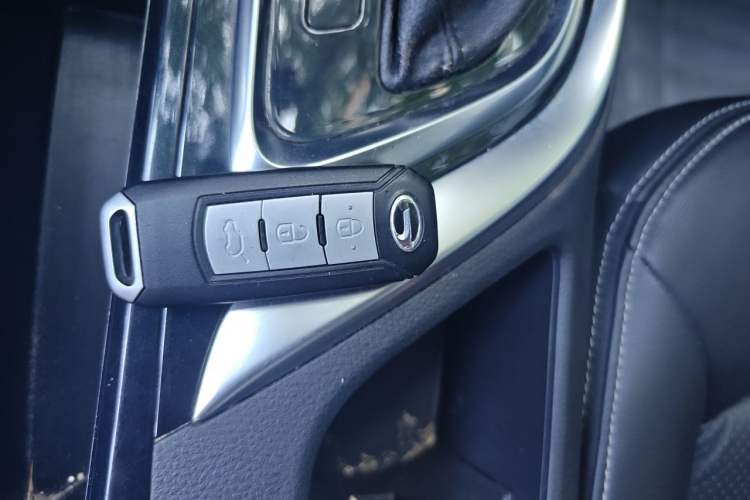 Used GAC Trumpchi GA6 2015 1.8T DCT Luxury Navigation Model Vehicle Key
