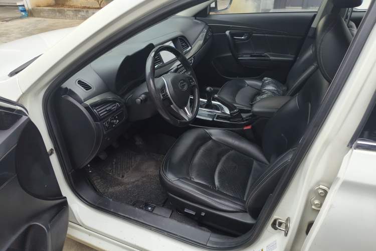 Used GAC Trumpchi GA6 2015 1.6T Manual Elite Model Driver Seat