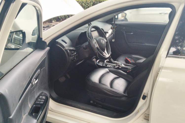 Used GAC Trumpchi GA6 2015 1.8T DCT Luxury Navigation Model Driver Seat