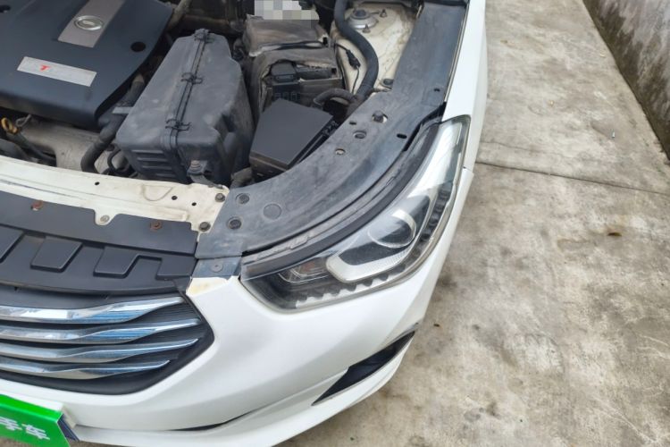 Used GAC Trumpchi GA6 2015 1.6T Manual Elite Model Engine Bay Left