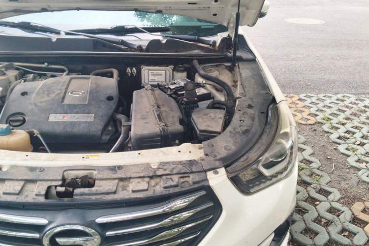 Used GAC Trumpchi GA6 2015 1.8T DCT Luxury Navigation Model Engine Bay Left