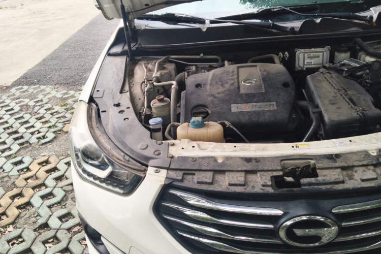 Used GAC Trumpchi GA6 2015 1.8T DCT Luxury Navigation Model Engine Bay Right