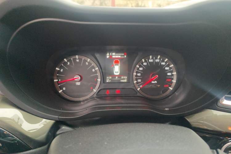 Used GAC Trumpchi GA6 2015 1.8T DCT Luxury Navigation Model Instrument Cluster