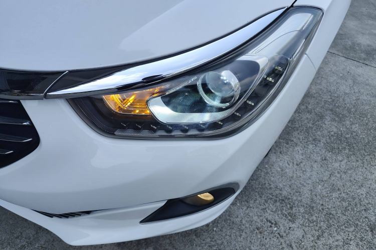 Used GAC Trumpchi GA6 2015 1.8T DCT Luxury Navigation Model Left Front Headlight