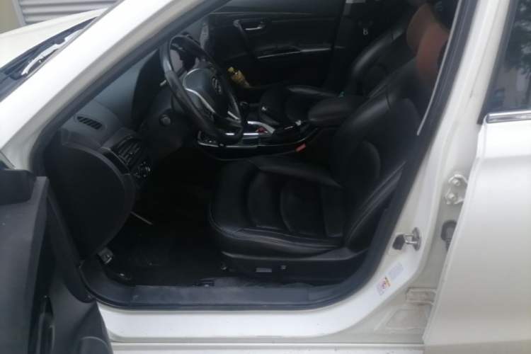 Used GAC Trumpchi GA6 2015 1.6T Manual Elite Model Left Front Seat