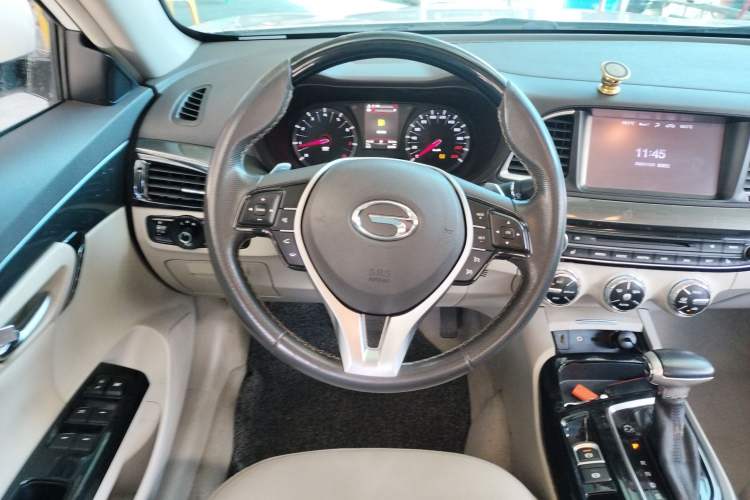 Used GAC Trumpchi GA6 2015 1.8T DCT Luxury Navigation Model Steering Wheel