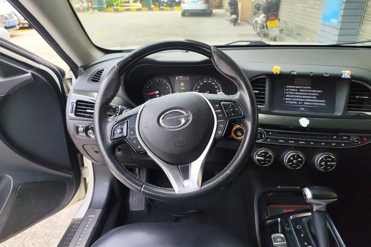 Used GAC Trumpchi GA6 2015 1.8T DCT Luxury Navigation Model Steering Wheel