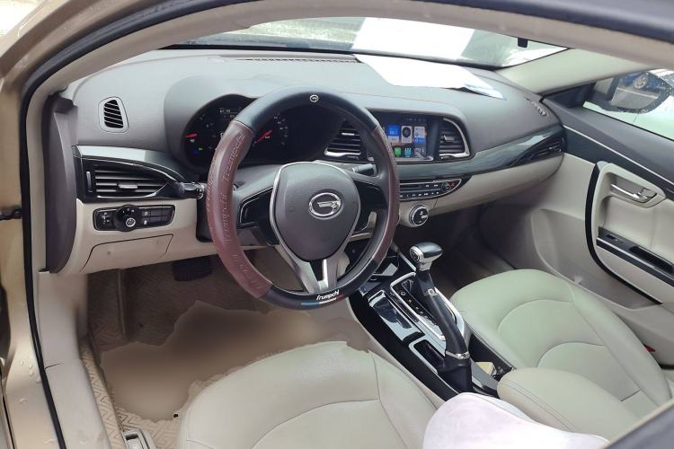 Used GAC Trumpchi GA6 2015 1.8T DCT Comfort Model Center Console